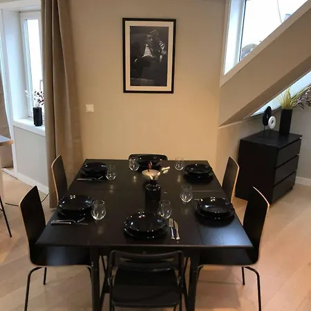 Moderne Midt I Bykjernen Apartament *