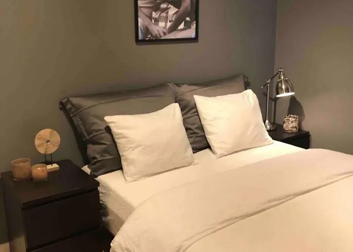 Moderne Midt I Bykjernen * ベルゲン